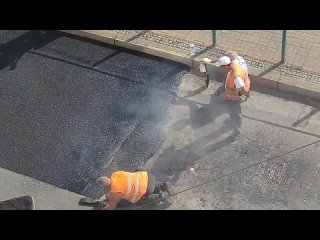 how asphalt is laid in germany. it's worth seeing