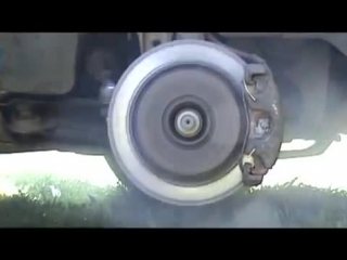 what happens if you press the gas and brake at the same time