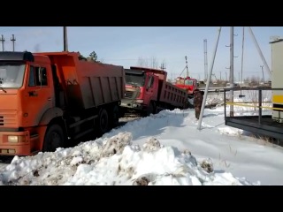 kamaz and chinese truck funny